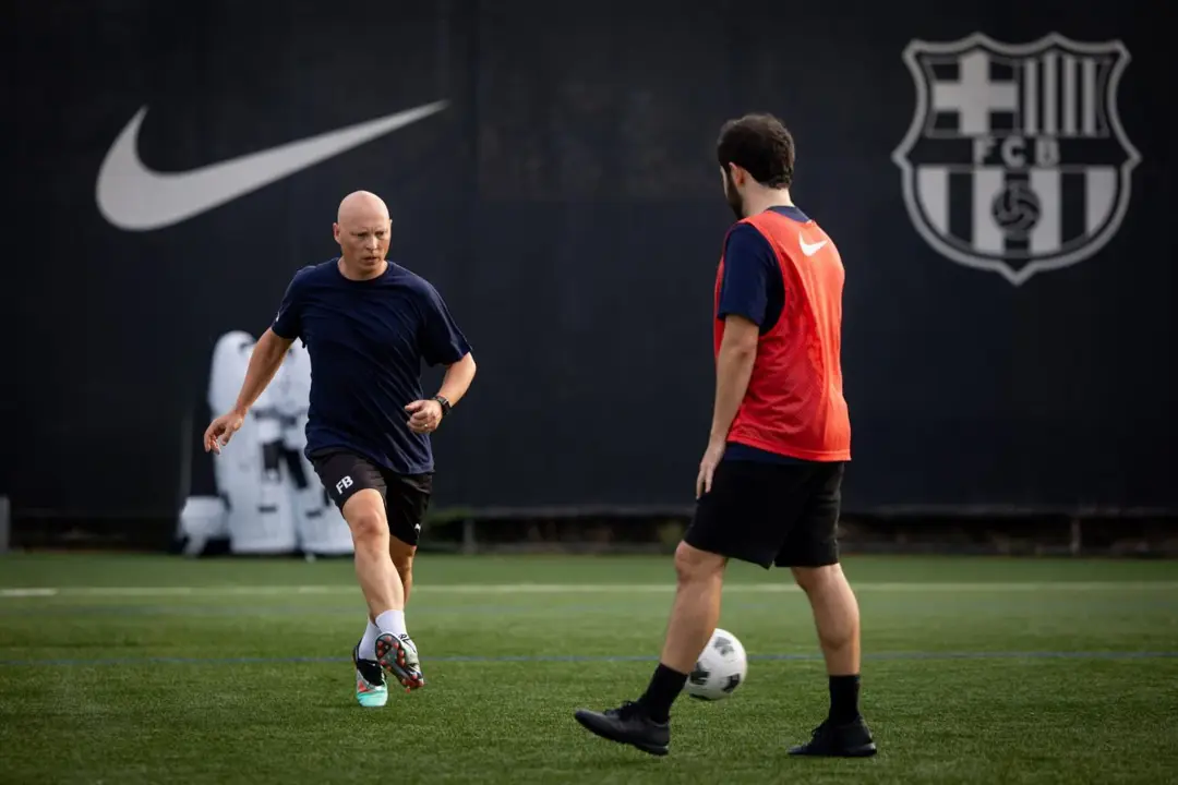 Franz Brandstaetter beim Training auf dem Gelände des FC Barcelona